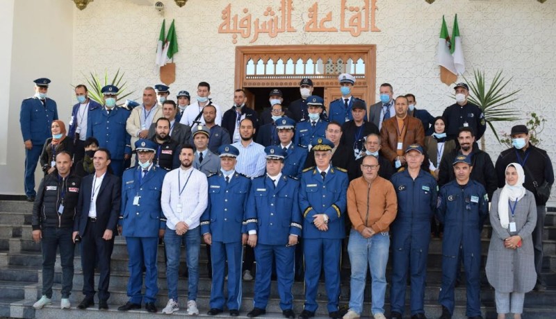 قسنطينة: الوحدة الجوية للأمن وشرطة الحدود تفتح أبوابها للصحافة