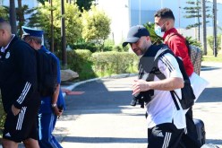 بالصور.. الخضر يشدون الرحال إلى نيامي تحسبا لمواجهة النيجر