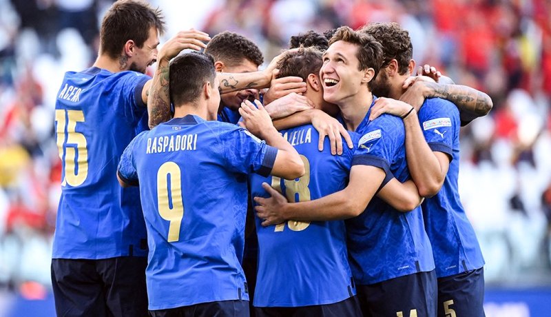 ايطاليا تطيح ببلجيكا وتظفر بالمركز الثالث لدوري أمم أوروبا
