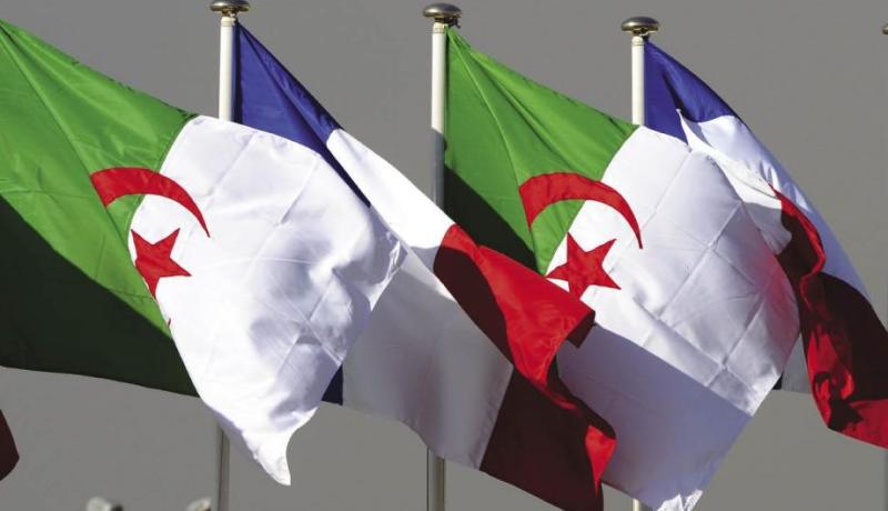فرنسا تخرج الجزائر من القائمة الحمراء لتفشي فيروس كورونا