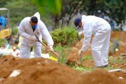 البرازيل تجتاز عتبة 600 ألف وفاة بسبب كورونا