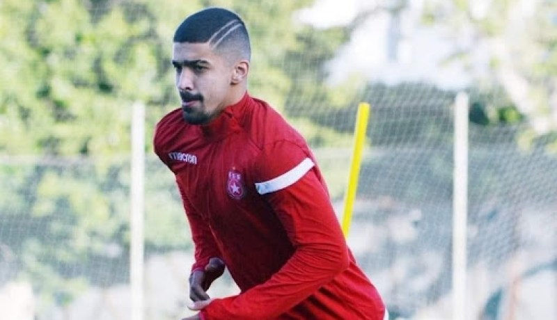 طلاق بالتراضي بين زردوم والنجم الساحلي
