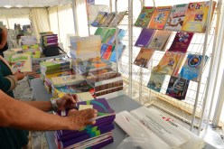 وزير التربية: لا وجود لندرة في الكتاب المدرسي ولم يطرأ تغيير على توزيعه