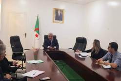 بن باحمد يستقبل وفدا من العمادة الوطنية للصيادلة