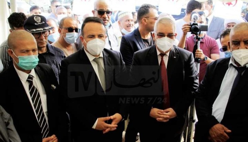 بولخراص: إنهاء ديون المقاولين وربط عدد أكبر للفلاحين في محول واحد