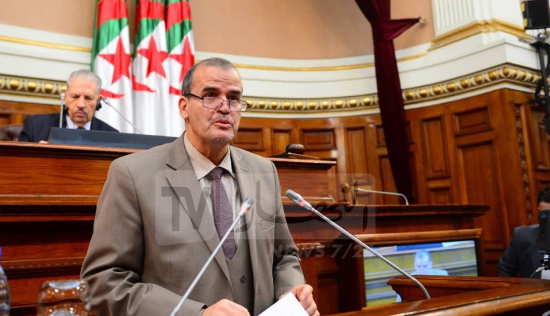 تحويل كل أسواق الجملة المتواجدة بالعاصمة إلى سوق خروبة ببومرداس