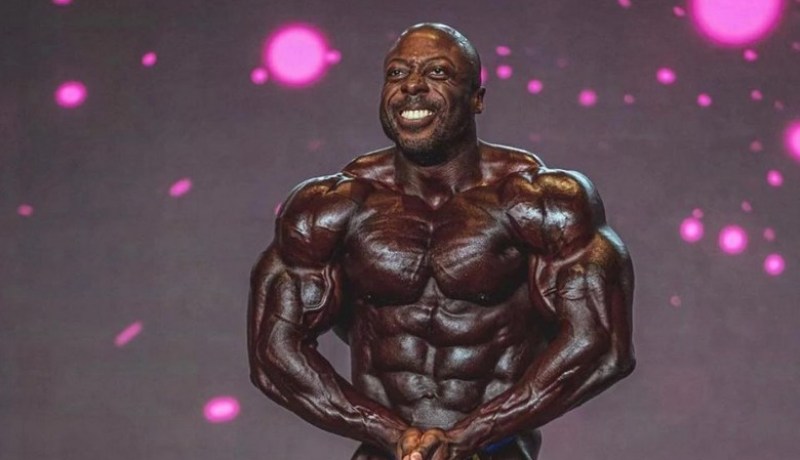 وفاة نجم كمال الأجسام الأمريكي جورج بيترسون