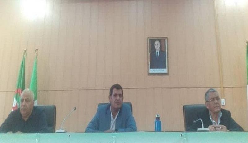 منضدة الذهب بمنطقة “إن أفلهله” بولاية جانت تدخل حيز الخدمة