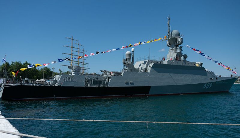 مفرزة من سفن أسطول البحر الأسود تصل الى ميناء الجزائر