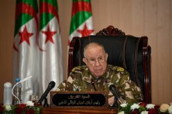 الفريق سعيد شنقريحة يعزي في وفاة اللواء رشيد لعلالي