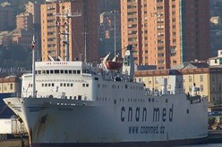 رفع الحجز على سفينتين تابعتين للشركة الوطنية للملاحة البحرية متوسط