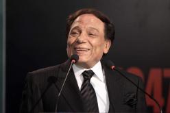 إعتزال الزعيم ومرضه.. شقيق الفنان يحسم الجدل