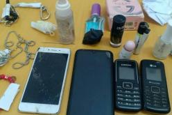 شاهد بالصور ما تم حجزه عند تلاميذ متوسطة بقسنطينة