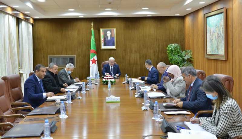 برلمان.. إحالة 5 نصوص قانونية على اللجان المتخصة
