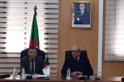 وزير البريد يجري اجتماع عمل خصص لدراسة سبل ترقية الدفع الإلكتروني