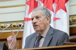 رئيس مجلس الأمة يصوت.. نوفمبر وبومدين يعودان حقيقة