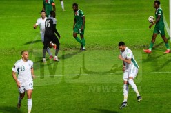 بالصور.. التعادل يحسم الشوط الأول من مواجهة الحسم بين الخضر وبوركينا