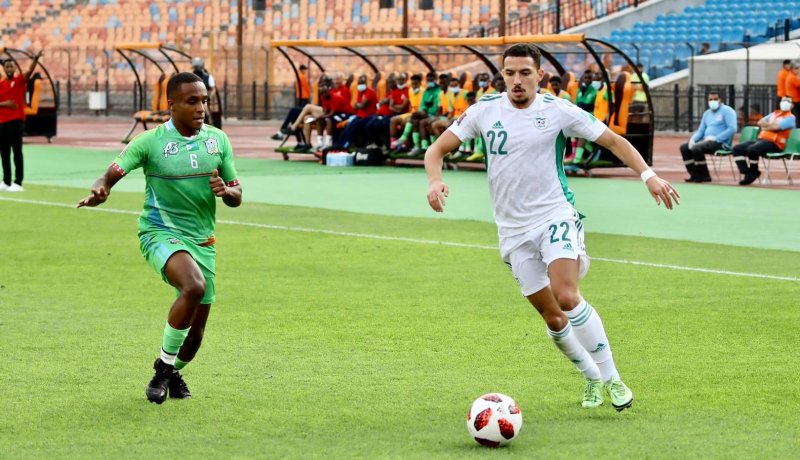 بن ناصر يحتفل بالفوز على جيبوتي ويبدي تحمسه لمواجهة بوركينا فاسو