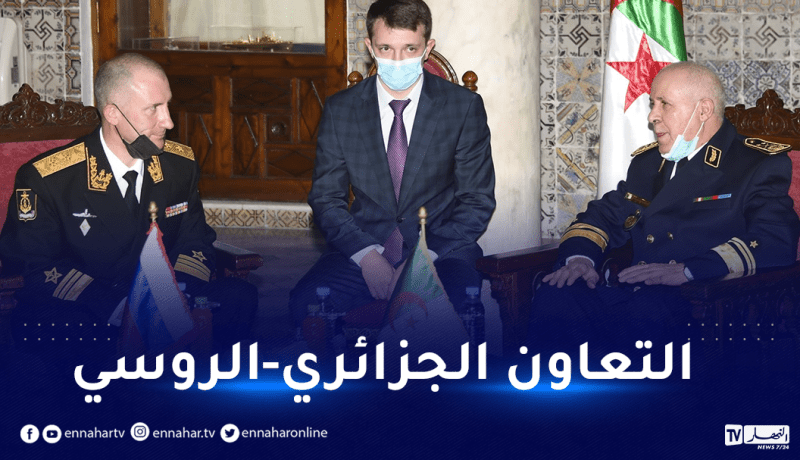 قائد القوات البحرية يستقبل نائب قائد أسطول البحر الأسود لفدرالية روسيا