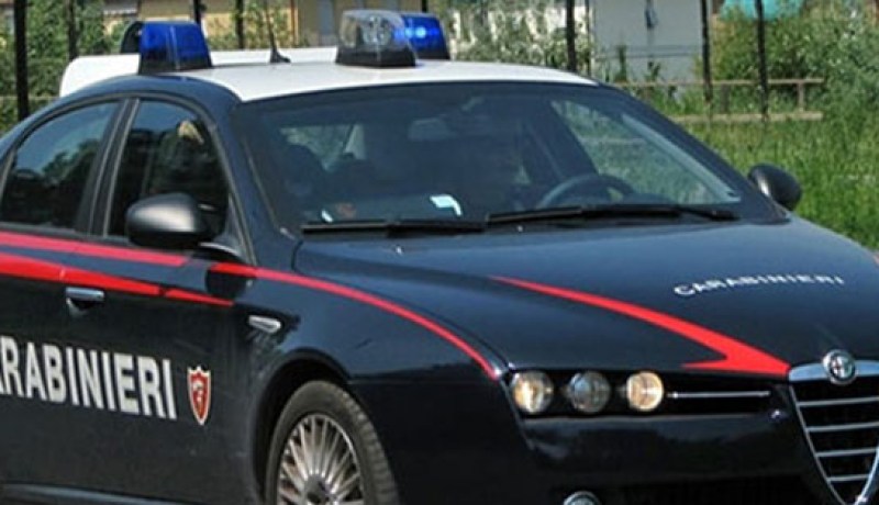 القبض على جزائري في إيطاليا بسبب امرأة