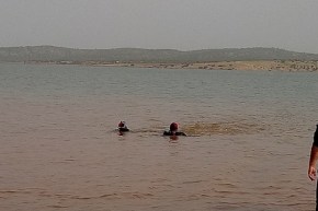 سوق أهراس: انتشال جثة الضحية الثاني في حادث غرق سيارة بسد ملاق