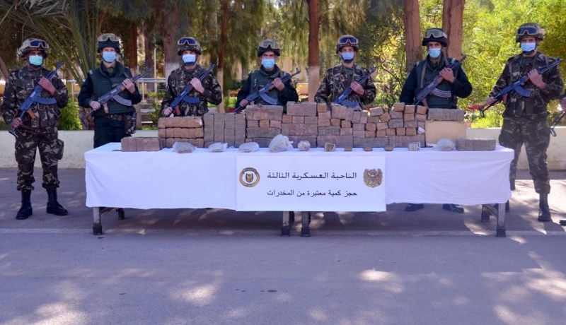 توقيف 34 بارون مخدرات وحجز 19 قنطار “زطلة” قادمة من المغرب