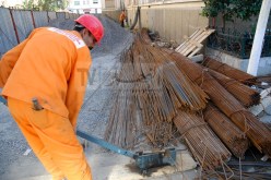 الجزائر على رأس قائمة مموني الولايات المتحدة بحديد التسليح