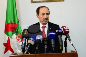 وزير التربية يدعو التلاميذ إلى عدم متابعة الأمور التافهة والفارغة