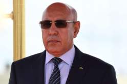 الرئيس الموريتاني يحل بوهران والوزير الأول في استقباله