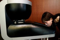 اليابان.. تذوق الطعام عبر شاشة التلفاز!