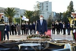 الرئيس الموريتاني يترحم على أرواح شهداء الثورة التحريرية بمقام الشهيد