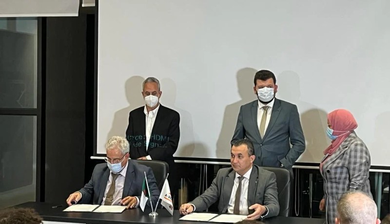 المخترع بلقاسم حبة يشارك في تطوير الشركات الناشئة والإبتكار بالجزائر
