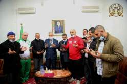 بلومي وقادة شافي يمنحان مبلغا ماليا و عمرة لعائلة المرحوم لوكار