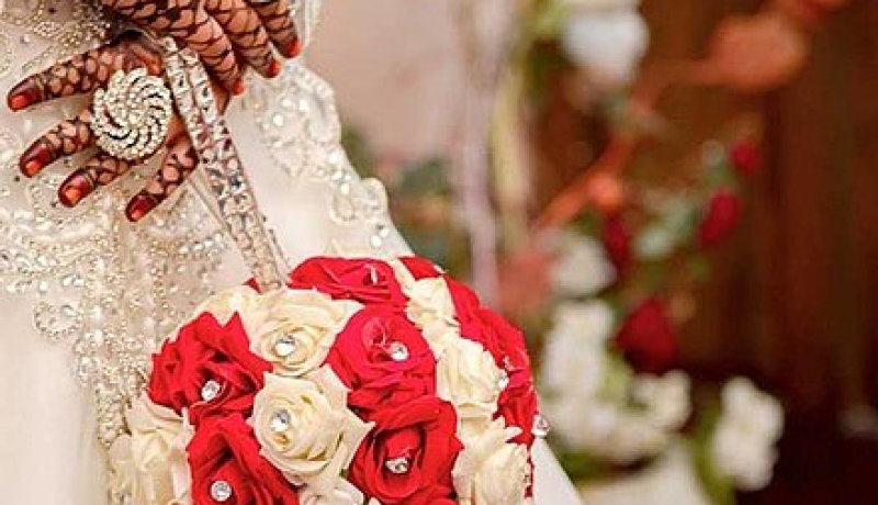 حياتك كلها ستكون رهن إشارتك.. ولا أطلب منك سوى مودتك
