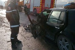 البيض: 5 جرحى في إصطدام سيارة بشاحنة