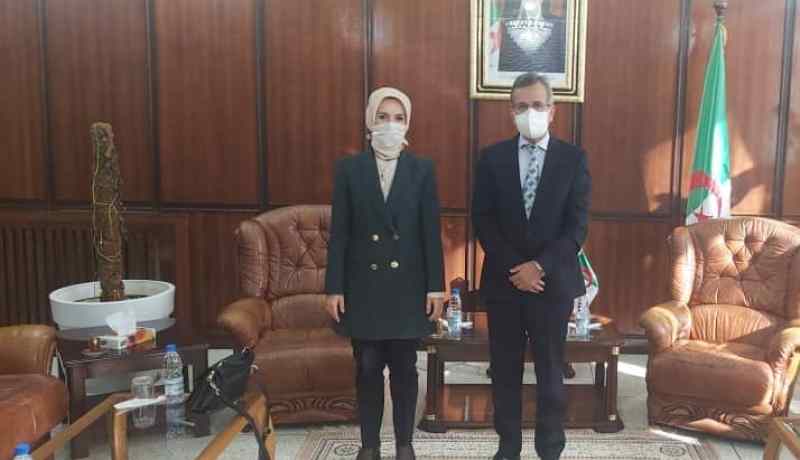 بن بوزيد يبحث مع سفيرة تركيا سبل تعزيز التعاون المشترك في مجال الصحة