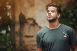 أدهم نابلسي.. محبوب الفتيات يعتزل الغناء ويكشف السبب