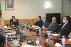 وزارة النقل تدرس تجربة تطبيق “ETUS PAY” المعتمد من طرف إيتوزا تيارت