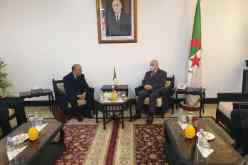 وزير العمل يستقبل عددا من نواب الشعب ويعد بالتكفل بإنشغالاتهم