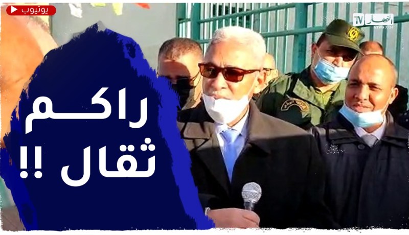 والي بسكرة يوجه إنتقادات لادعة بسبب تأخر إنجاز ملعب جواري 4 سنوات