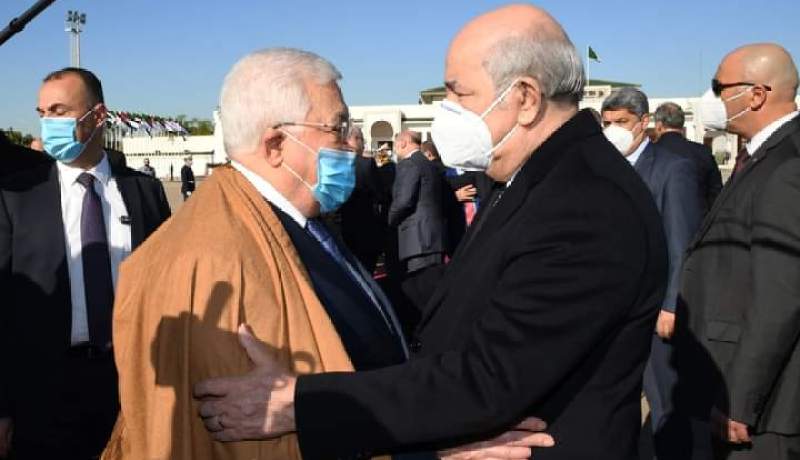 قرارات مهمة.. هذه مخرجات زيارة أبو مازن إلى الجزائر