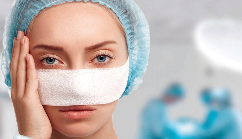 دار الافتاء تحسم الجدل.. عمليات التجميل “تجوز” في هذه الحالة
