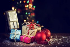 المطلق يحسم الجدل بشأن حكم تهنئة غير المسلمين بأعيادهم