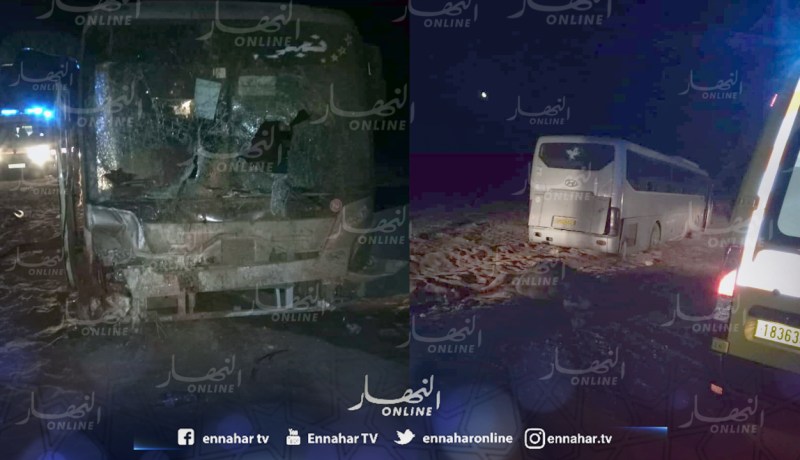 المغير: 23 جريحا في اصطدام بين حافلة لنقل المسافرين وسيارة