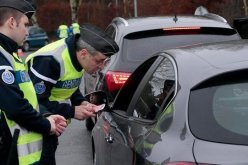 طبيب جزائري يقود سيارته لـ 31 عاما دون وثائق في فرنسا !