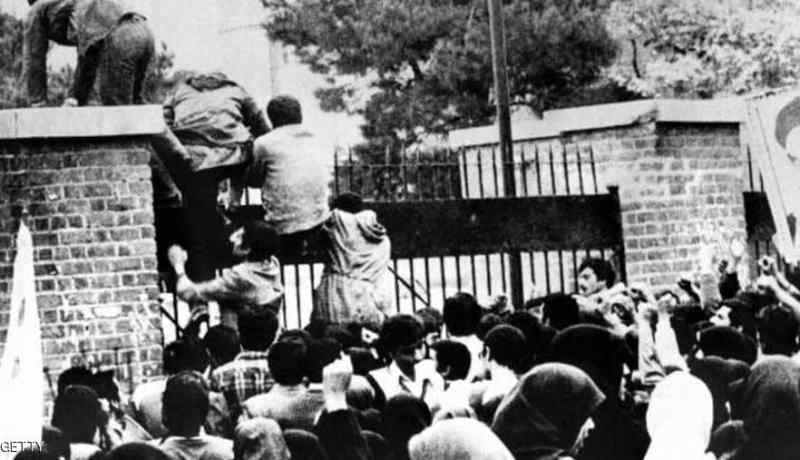 أزمة رهائن إيران.. حين أنقذت الدبلوماسية الجزائرية 52 أمريكيا