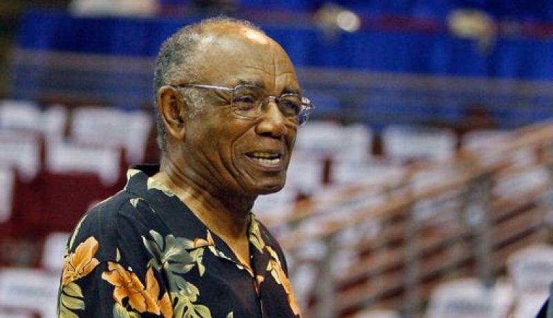 الـ NBA.. وفاة جونز أسطورة كرة السلة