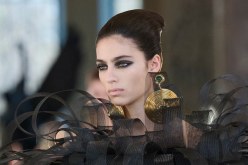 ماركات عالمية تتهافت على عارضة أزياء جزائرية