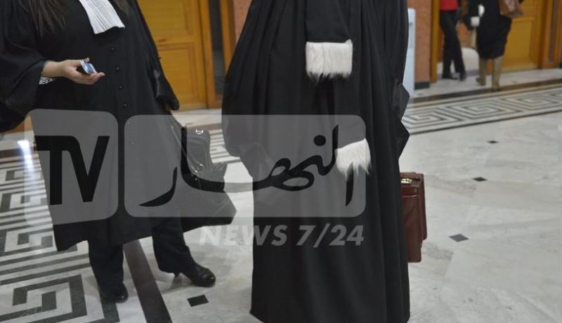 توقيف محامية متلبسة بتهريب 28 قرصا مهلوسا إلى نزيل في سجن الحراش!
