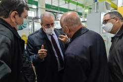 وزير الصناعة يقود زيارة مفاجئة إلى مؤسسة إنتاج الزيت وهذا ما وقف عليه